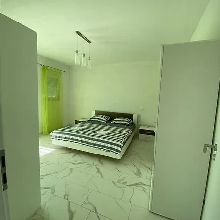 Apartmani Peace Apartment Pula