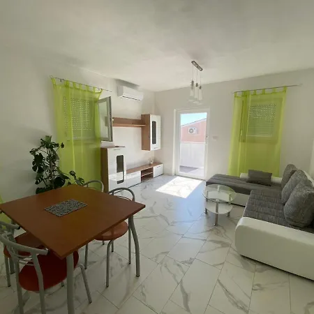 Apartment Apartmani Peace *